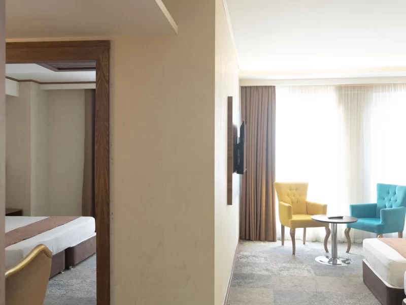 Four person suite